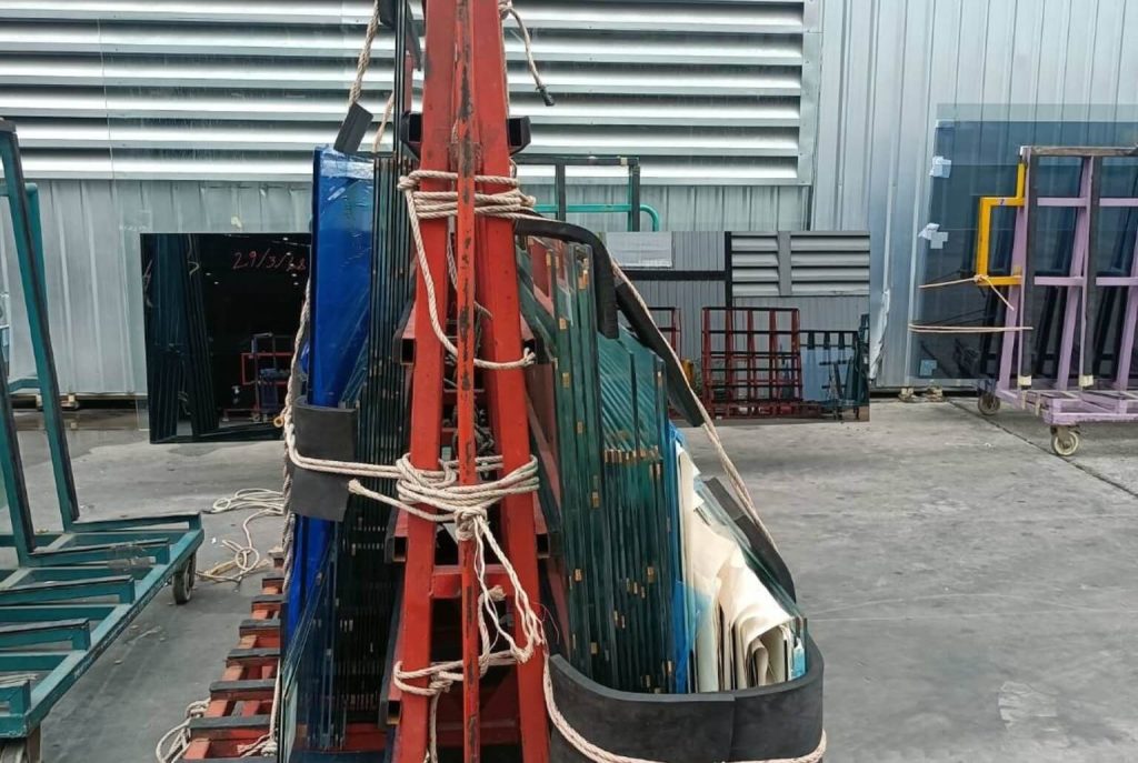 Nhà máy Thăng Long chuyên cung cấp kính cường lực 10 ly, 12 ly chính hãng.