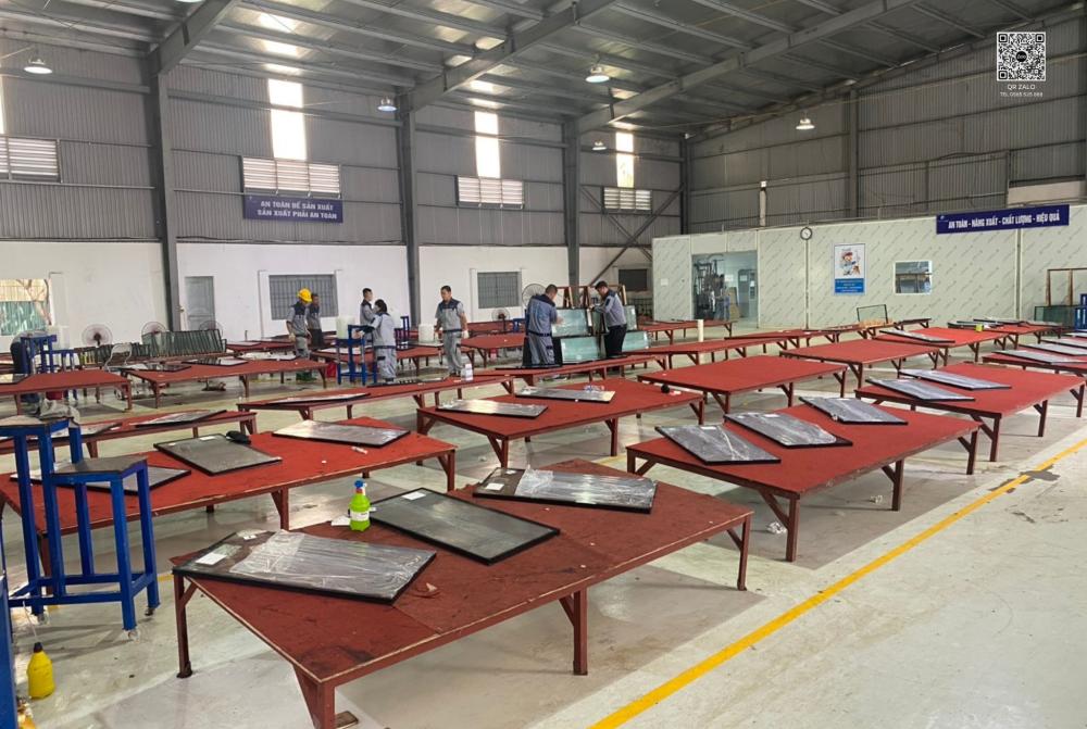 Máy sản xuất kính hộp