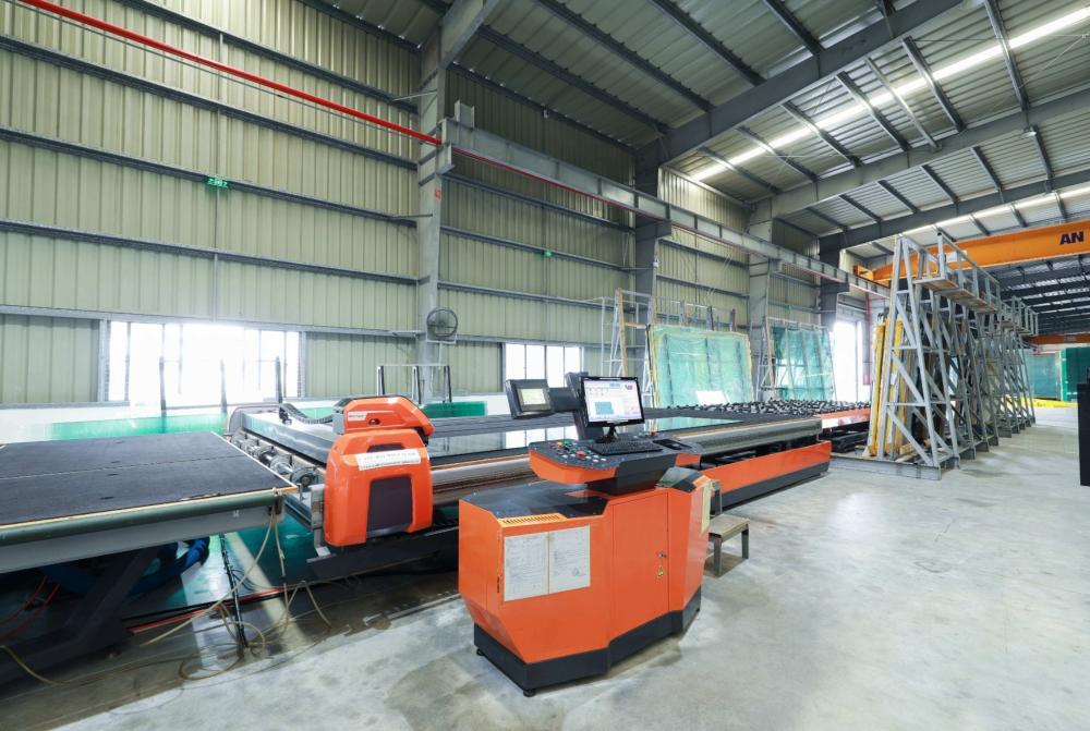 Máy mài cạnh kính