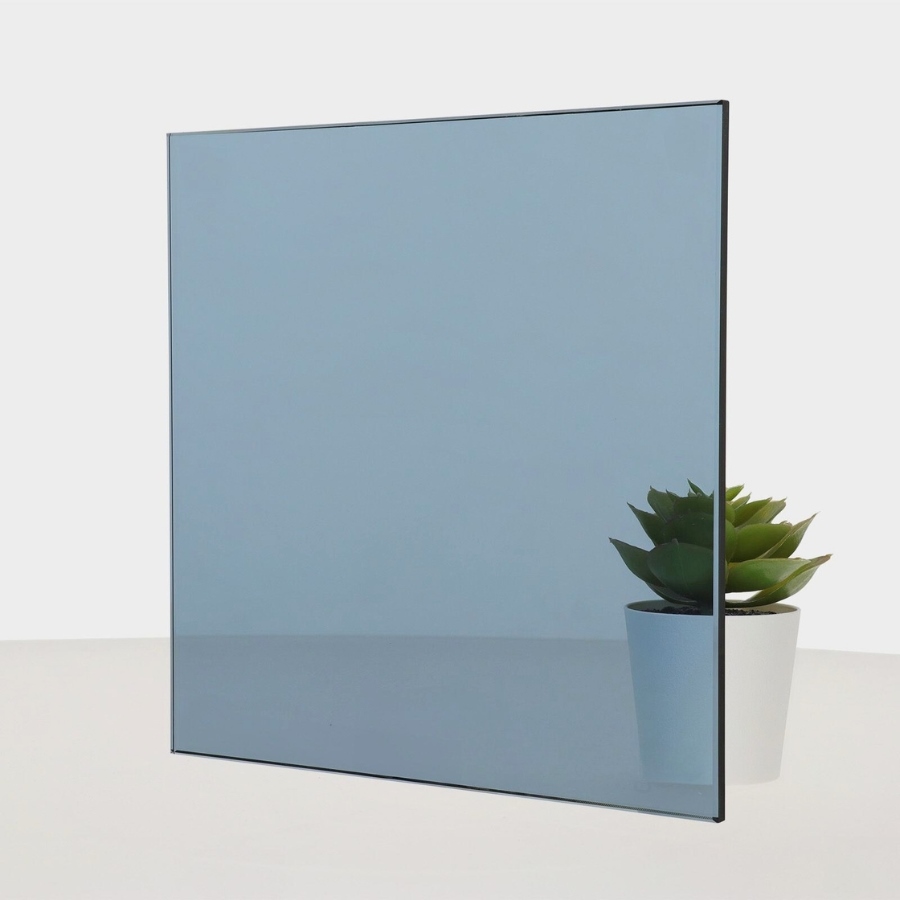 Kính màu xanh biển Thăng Long Glass