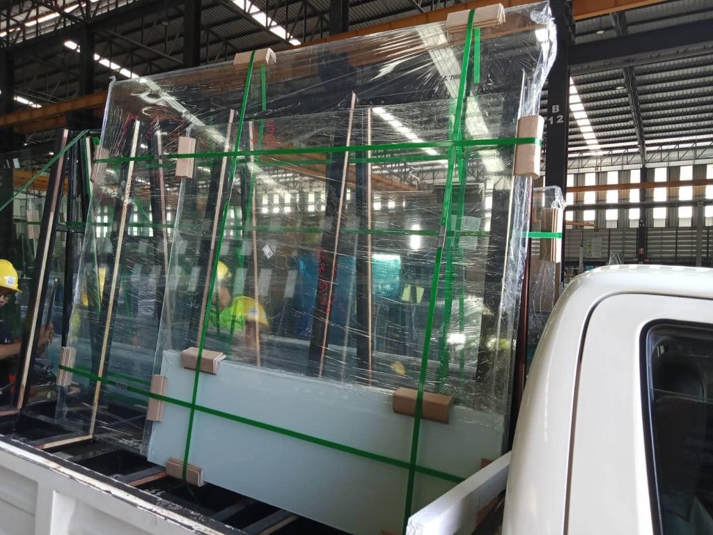 Gia công kính cường lực